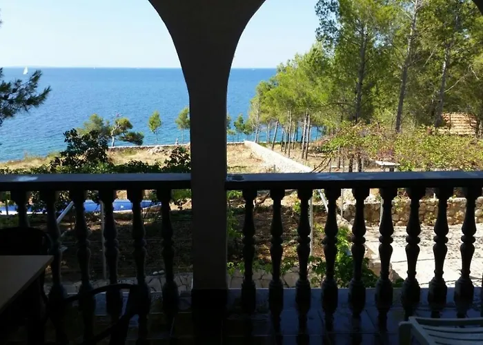 Apartment By The Sea Ivan Dolac, Hvar - 11308 *